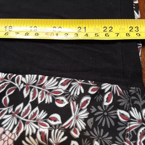 EUC Indigo Floral Mixed Media Top Sz S - Picture 5 of 9